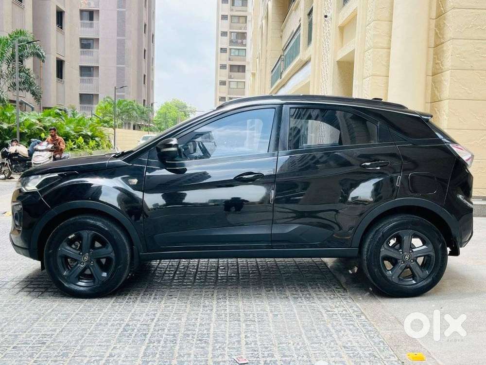Tata Nexon 1.5 Revotorq Xz Plus (o) Dark Edition, 2023, Diesel