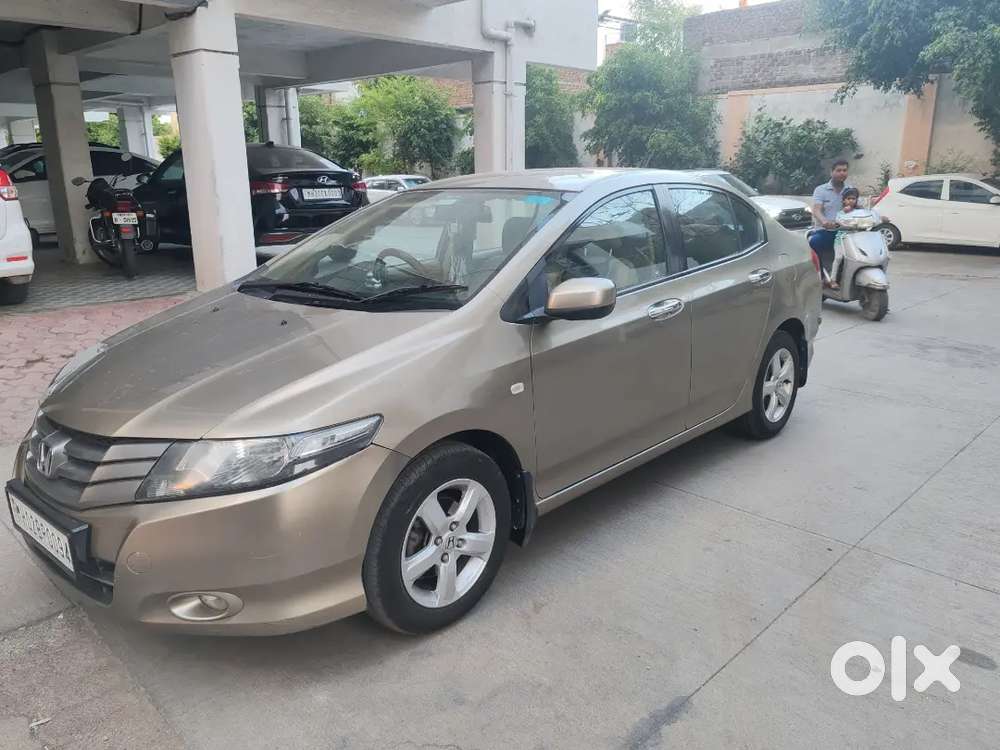 Very Good Condition Honda City Ivtec Automatic