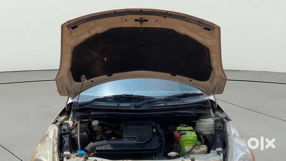 Maruti Suzuki Swift Zxi, 2012, Petrol