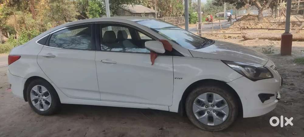 Hundai Verna Brand New Condition