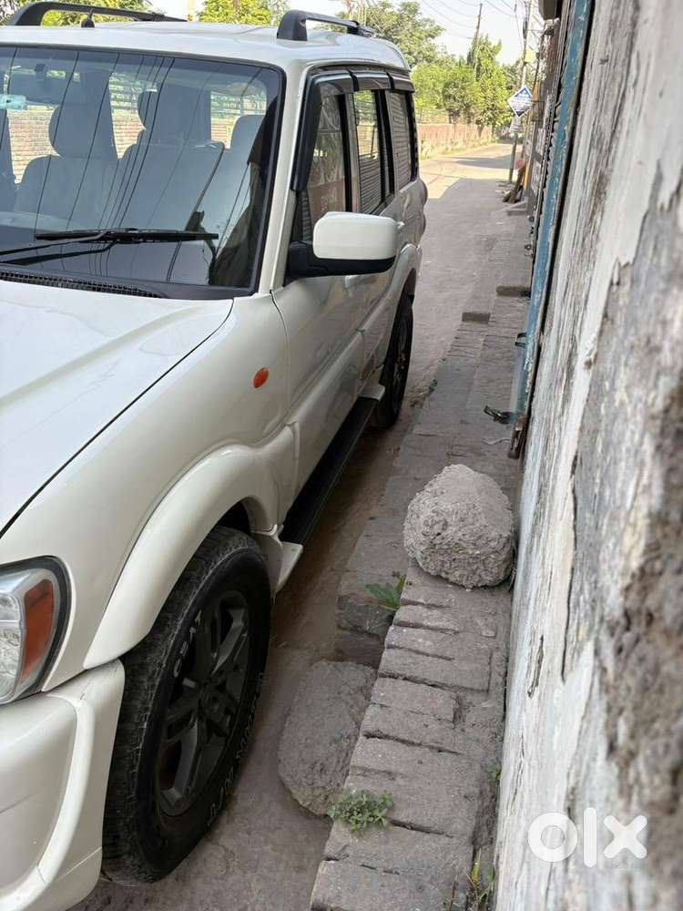 Mahindra Diesel Car 2014
