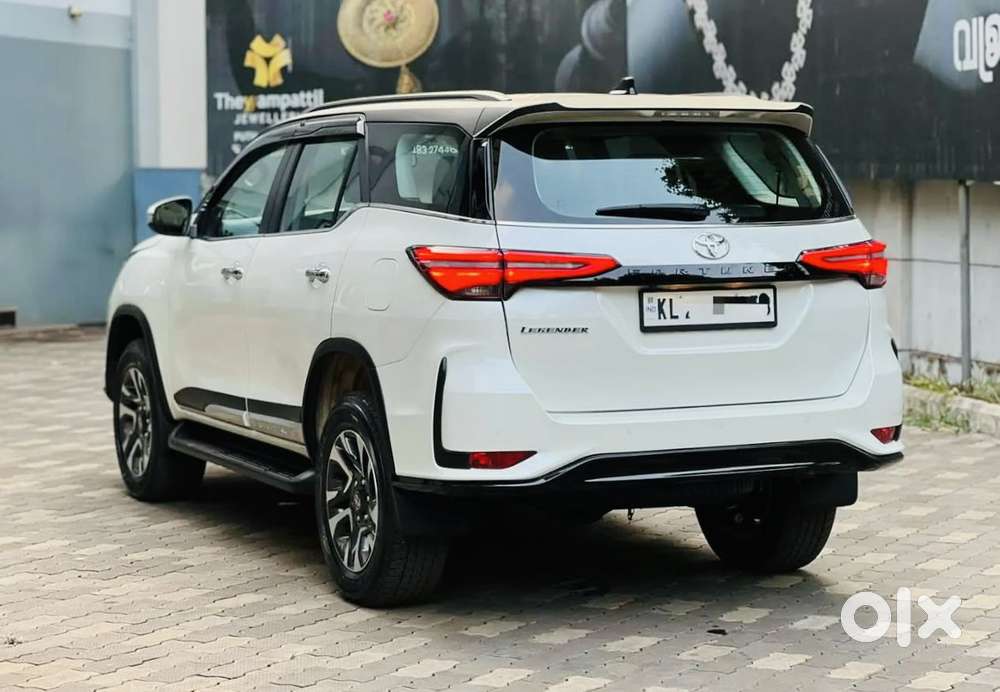 Toyota Fortuner Legender 4x2 At 2.8, 2024, Diesel
