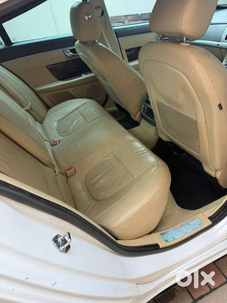 Beautiful Jaguar XF-S single owner diesel automatic