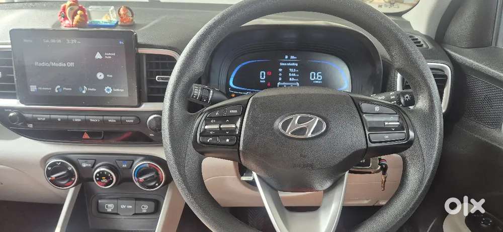 Hyundai Venue Plus Petrol Manual 2024