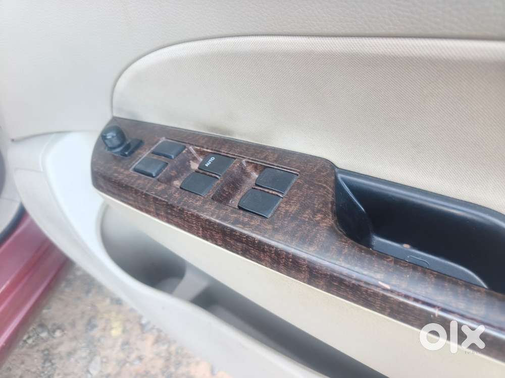 Maruti Suzuki Swift Dzire Zdi+ Mt, 2016, Diesel