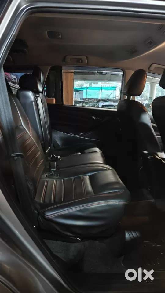 Toyota Innova Crysta 2.4 G Plus Mt 7 Str, 2022, Diesel