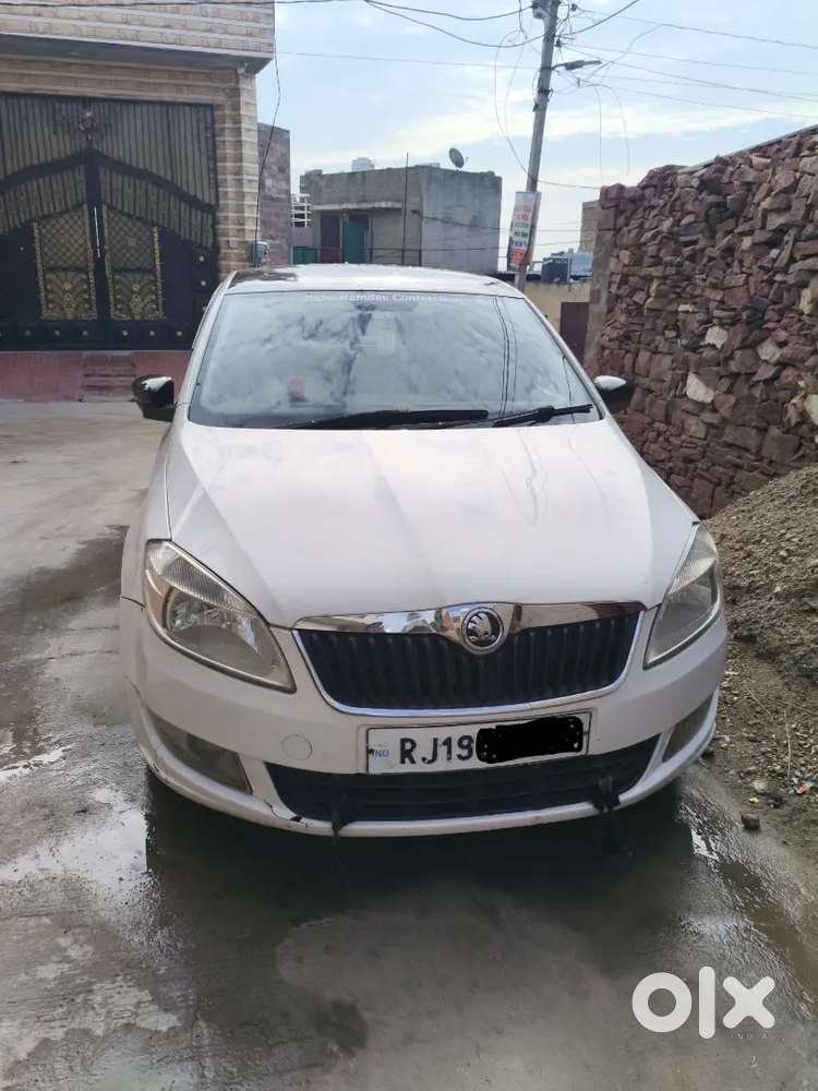 Skoda Rapid 2014 Diesel 120000 Km Driven