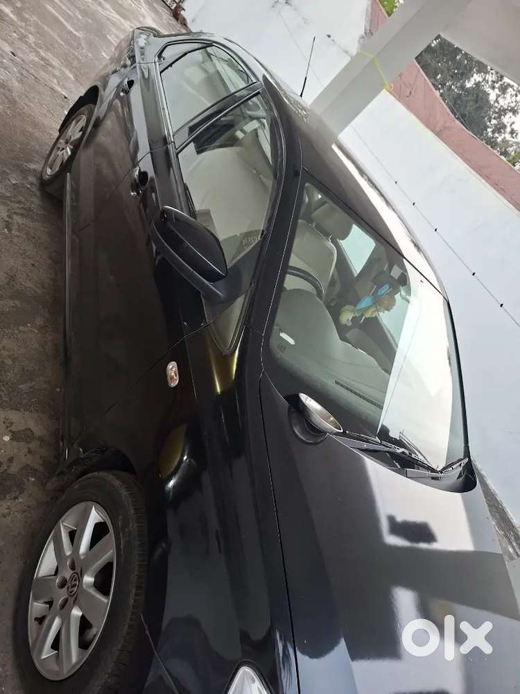 Volkswagen Vento 2012 Petrol 199000 Km Driven