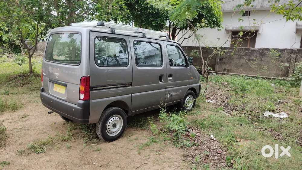 Maruti Suzuki Eeco 2026 Cng & Petrol New Just Ride 1680 Km