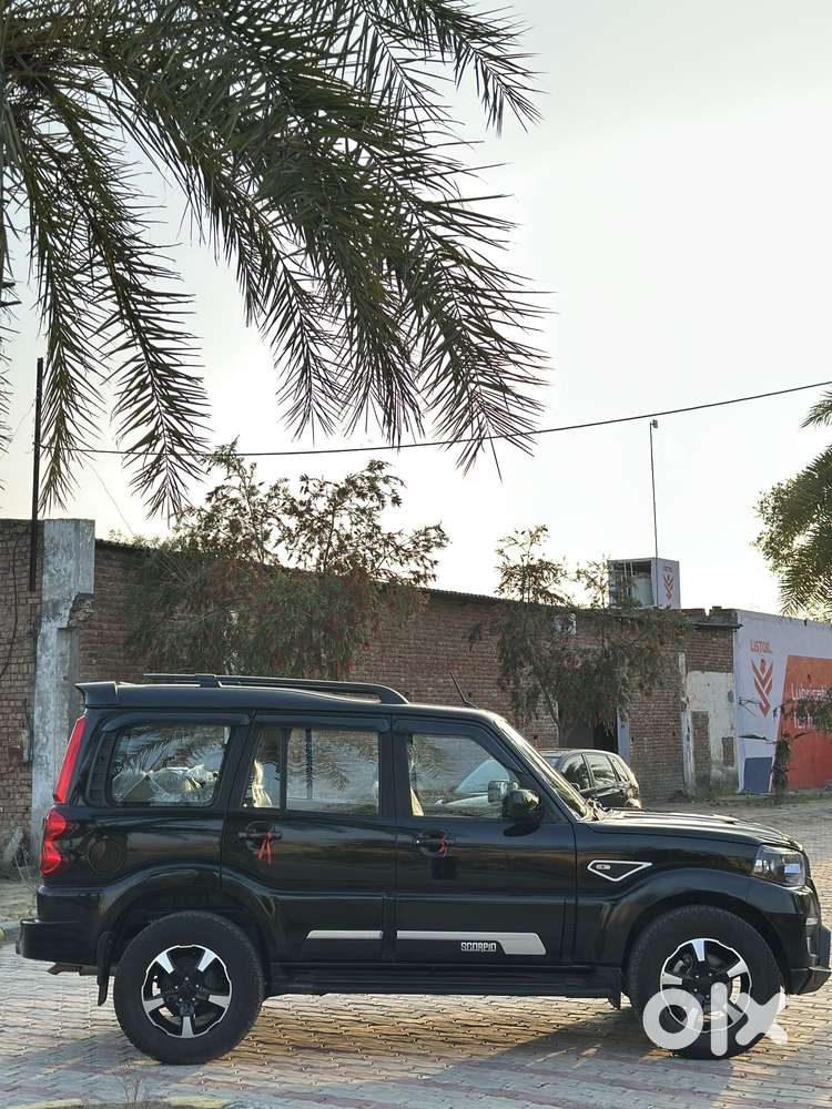 Mahindra Scorpio Classic 2.2 S 11 Mt 7 Str, 2025, Diesel