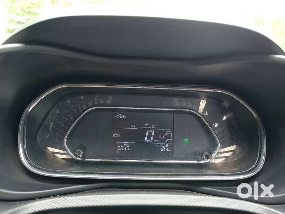 Tata Nexon, 2025, Diesel