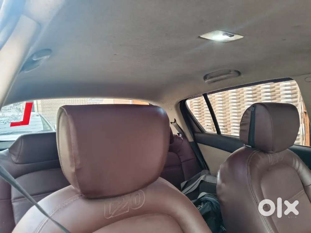 Hyundai I20 Magna Petrol + Cng