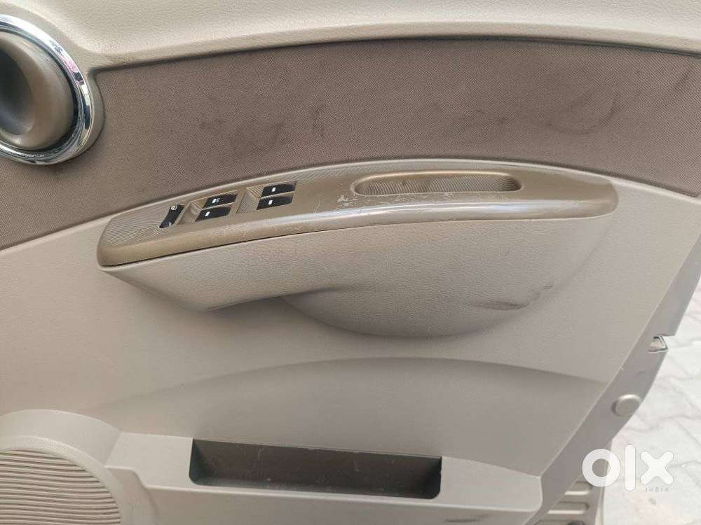 Mahindra Quanto C4, 2013, Diesel