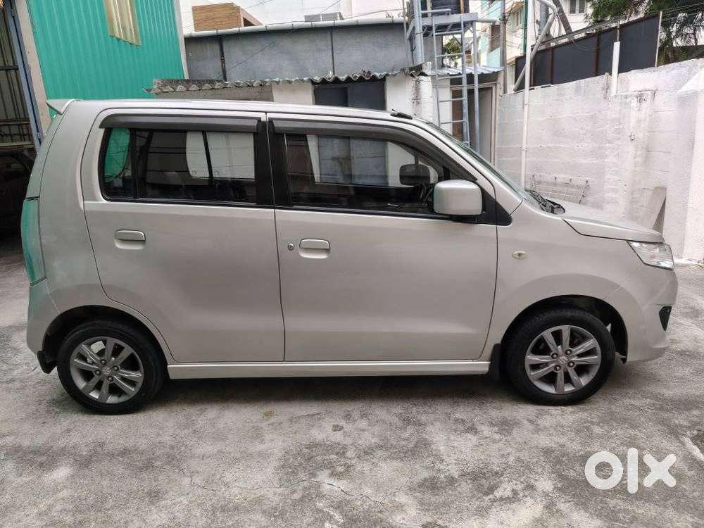 Maruti Suzuki Wagon R Stingray 1.0 Vxi Plus Amt, 2017, Lpg