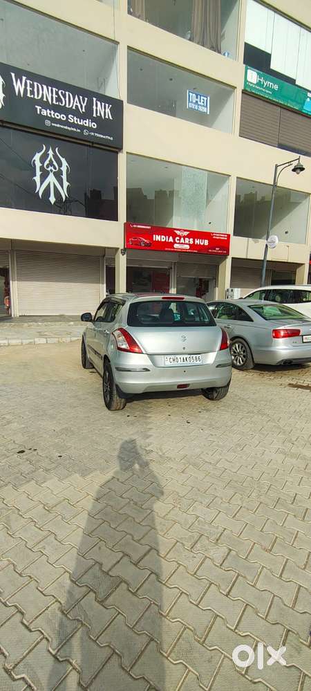 Maruti Suzuki Swift Vxi 1.2 Abs Bs-iv, 2011