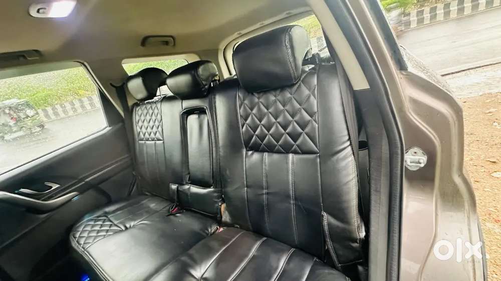 Mahindra Xuv500 2019 Diesel 80000 Km Driven
