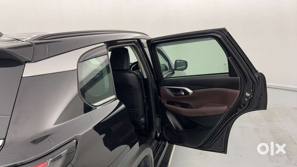 Maruti Suzuki Grand Vitara Alpha Smart Hybrid, 2023, Petrol