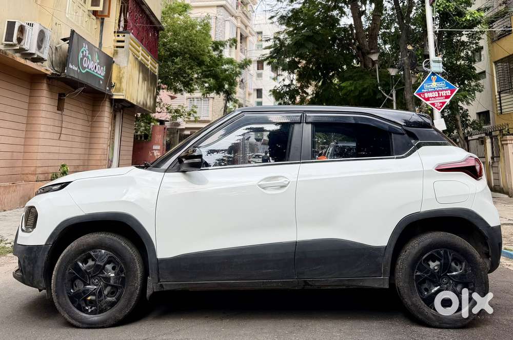 Tata Punch 1.2 Revotron Adventure Rhythm Pack Mt, 2024, Petrol