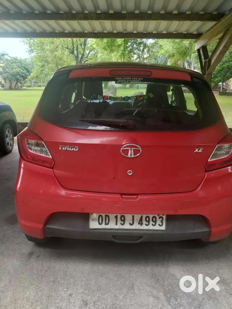 Tata Tiago Xz Petrol 2017 Model