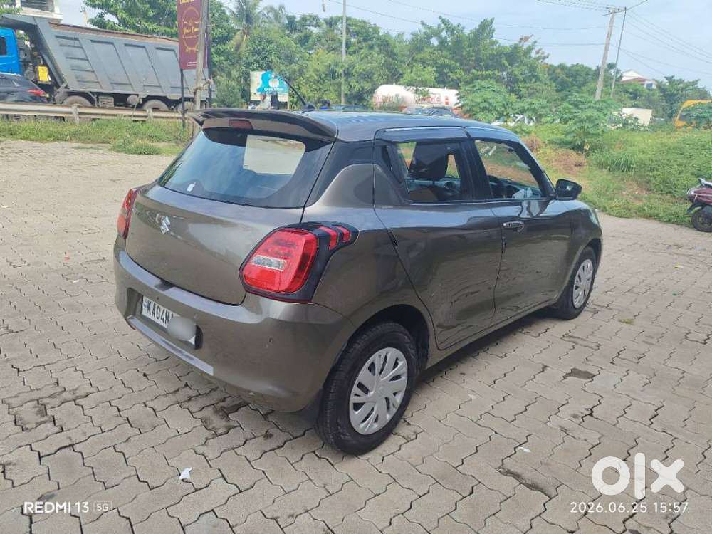 Maruti Suzuki Swift Amt Vxi, 2022, Petrol