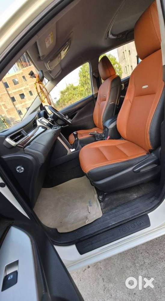 Toyota Innova Crysta 2.4 V 7 Str, 2018, Diesel