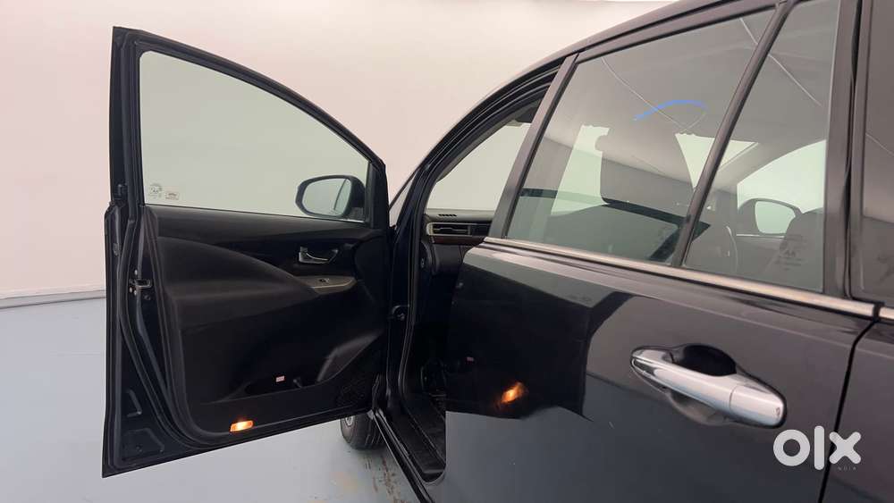 Toyota Innova Crysta [2020-ongoing] 2.4 Vx 7 Str, 2021, Diesel