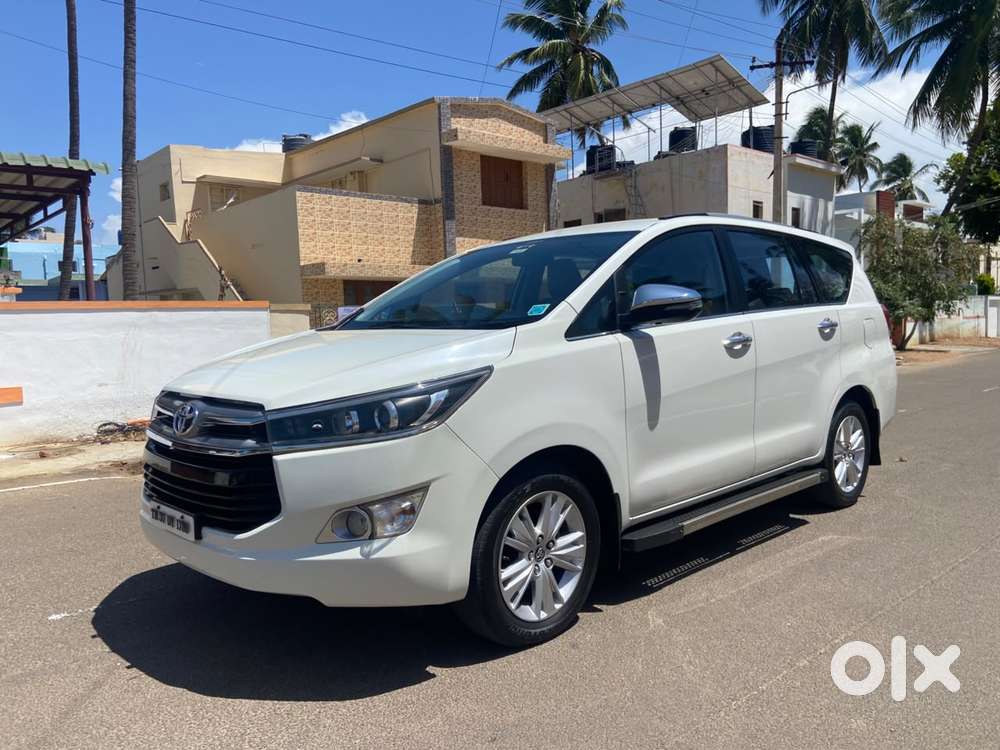 Toyota Innova Crysta 2.8z Automatic, 2018, Diesel