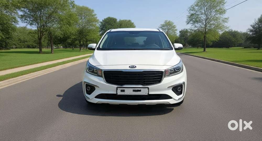 Kia Carnival Premium, 2021, Diesel