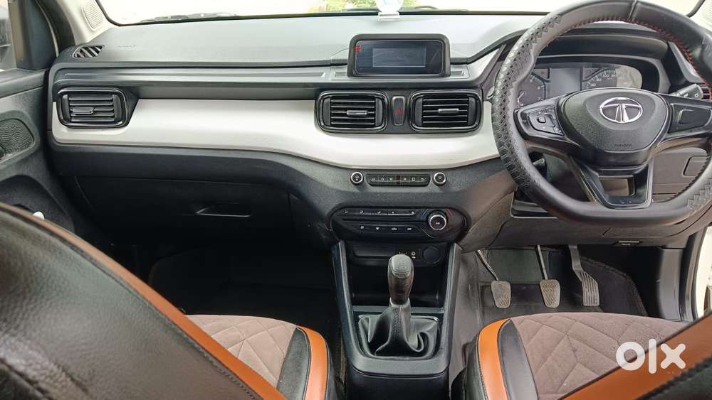 Tata Punch Pure, 2022, Petrol