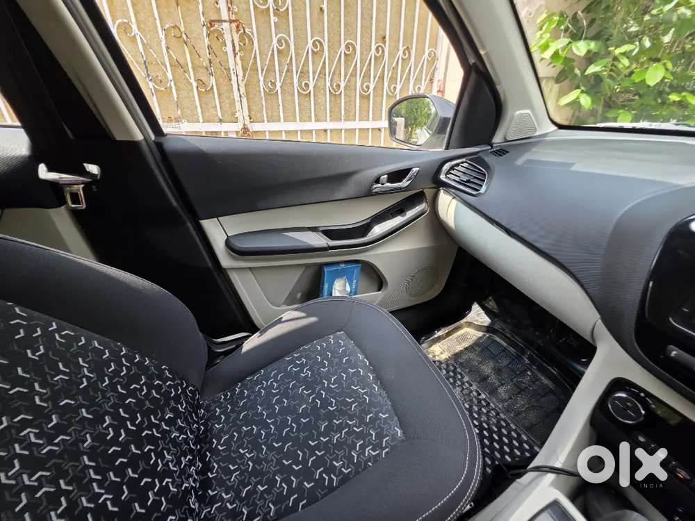 Tata Tiago Revotron 2023 Petrol Automatic