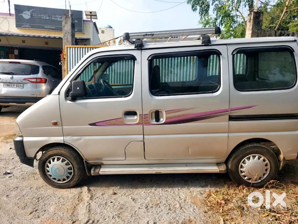 Maruti Suzuki Eeco 2017 Petrol 100000 Km Driven
