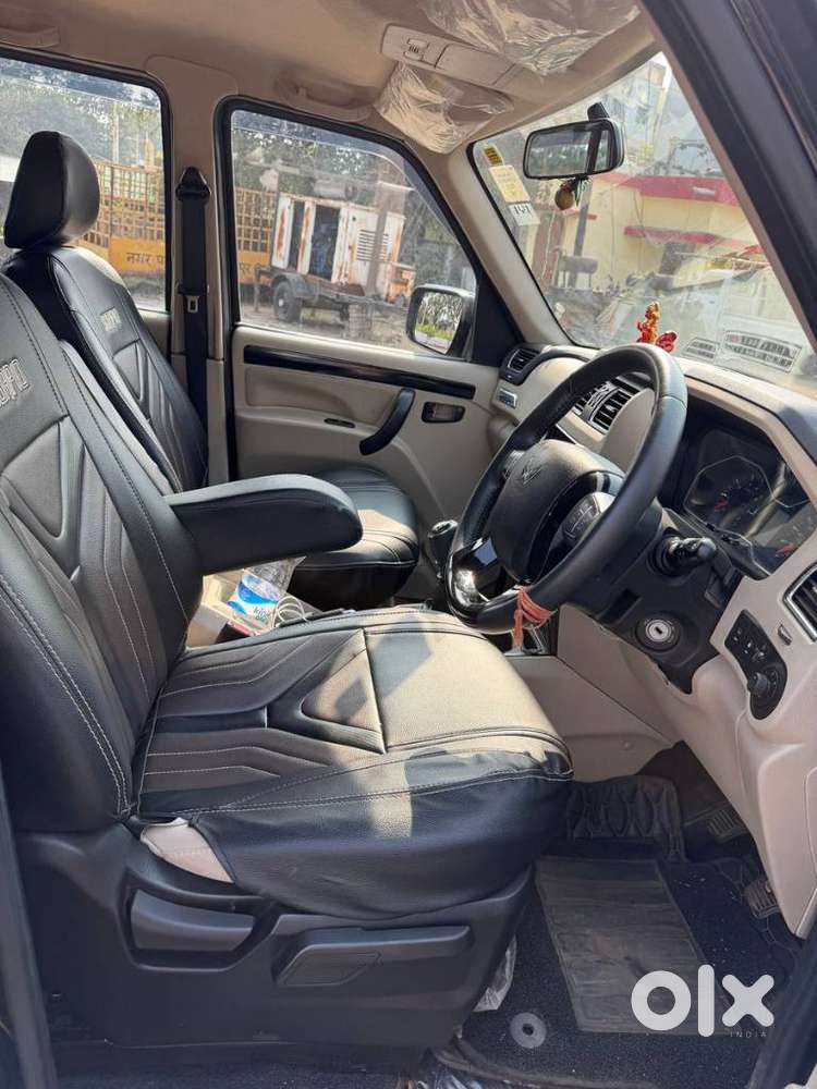 Mahindra Scorpio Classic 2.2 S 11 Mt 7 Cc, 2025, Diesel