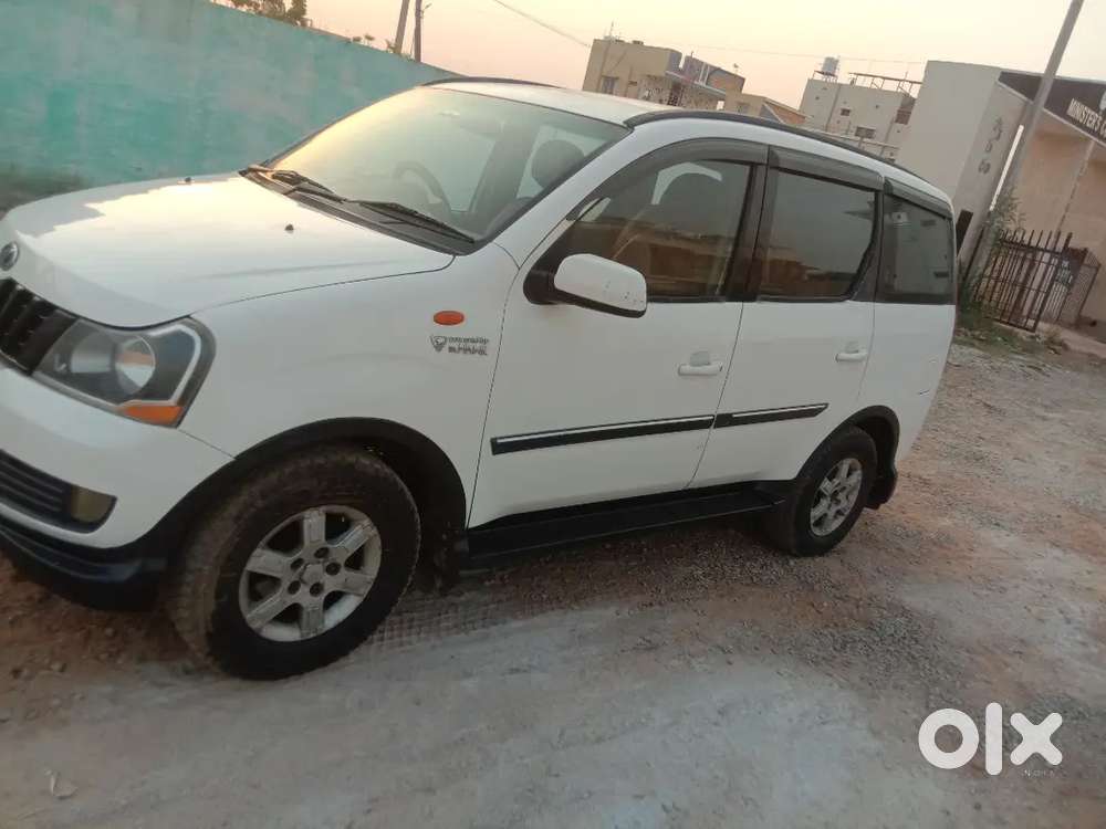 Mahindra Xylo H8 Diesel 2014 Air Bags