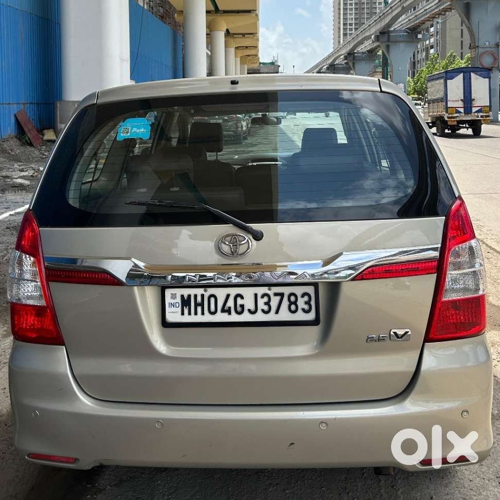 Toyota Innova 2.5 V 8 Str, 2014, Diesel