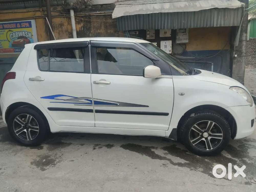 Maruti Suzuki Swift 2008 Diesel 100000 Km Driven