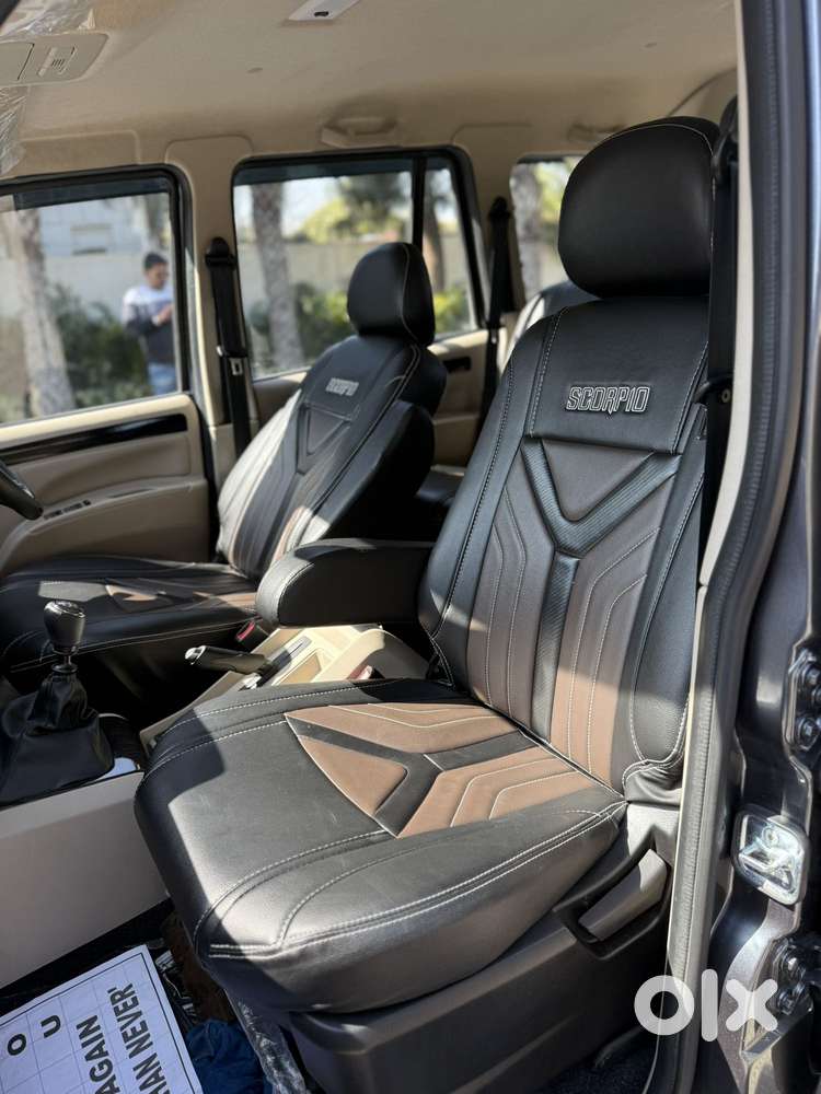 Mahindra Scorpio Classic 2.2 S 11 Mt 7 Str, 2024, Diesel