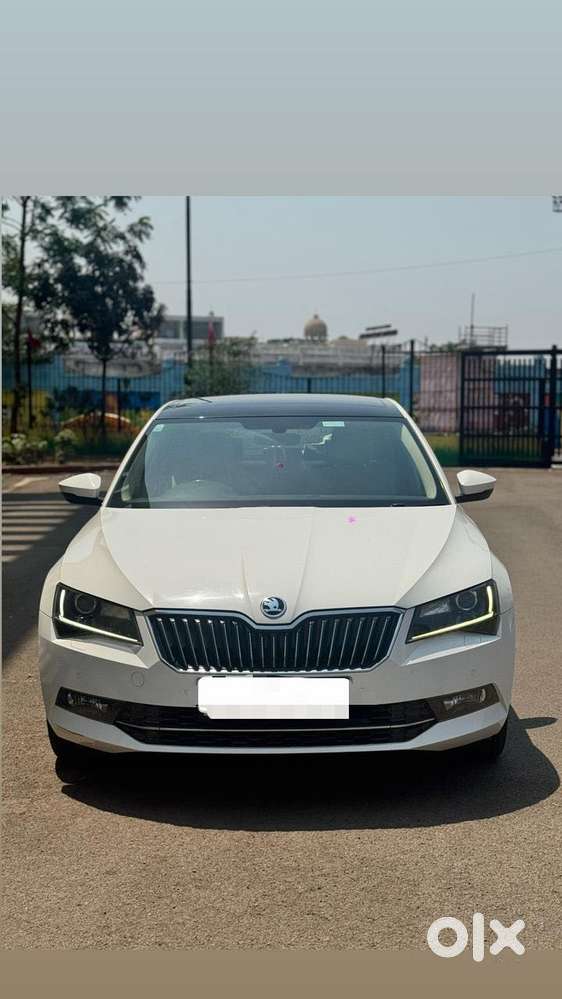 Skoda Superb L&k 2.0 Tdi At, 2018, Diesel