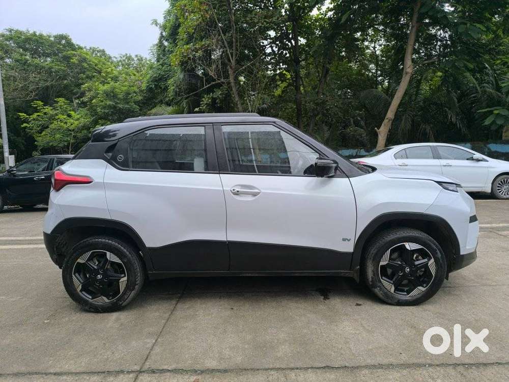 Tata Punch Ev Empowered Plus Lr, 2025, Electric