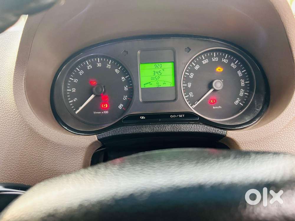 Skoda Rapid 2013-2016 1.5 Tdi At Elegance Black Package, 2014, Diese..