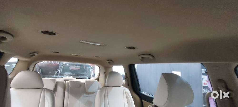 Kia Carnival Premium, 2020, Diesel