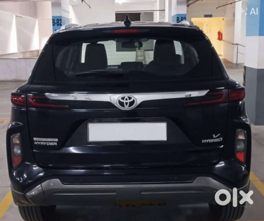 Toyota Urban Cruiser Hyryder 1.5 V Hybrid, 2023, Diesel