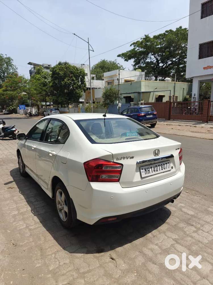 Honda City I-vtec 2013  Super Tight Condition