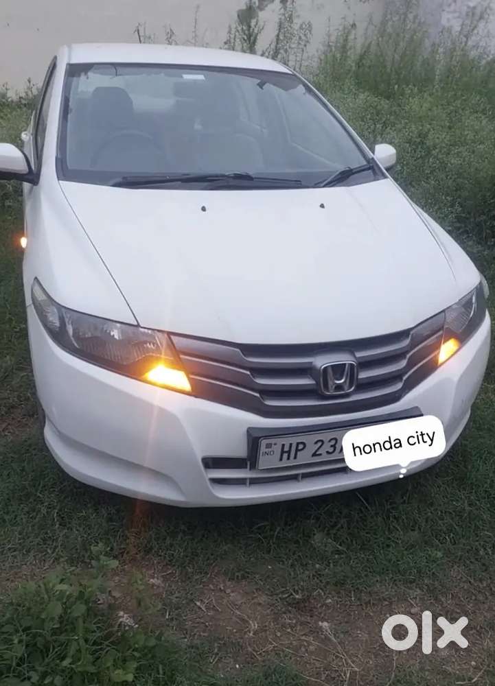 Honda City Zx 2009 New Cluch Plate , New Battery. Recently Serviced,