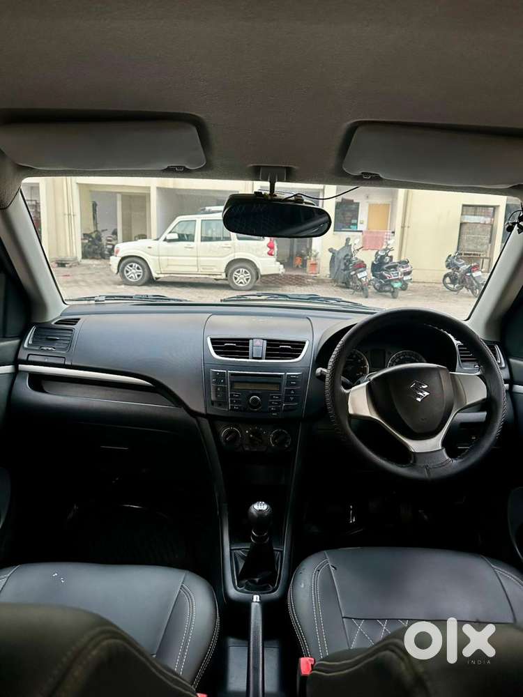 Maruti Suzuki Swift Vxi + Manual, 2012, Petrol