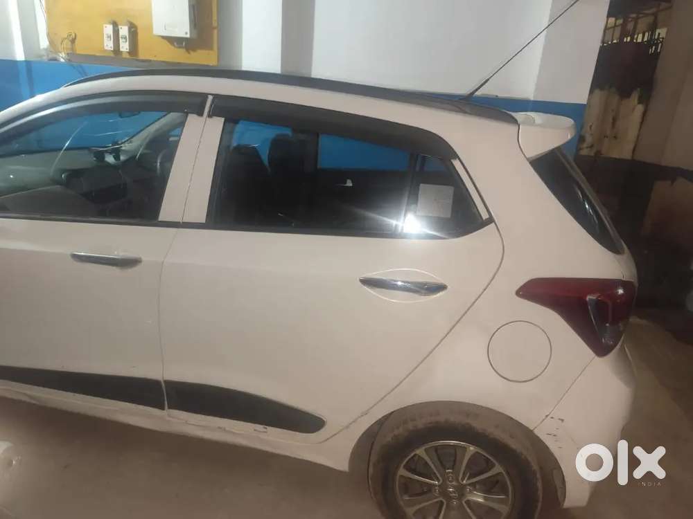 Hyundai Grand I10 2016 Petrol Manual Top Model.