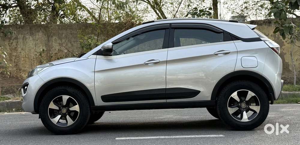 Tata Nexon Amt Xza Plus, 2019, Petrol