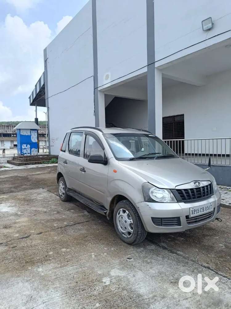 Mahindra Quanto 2015