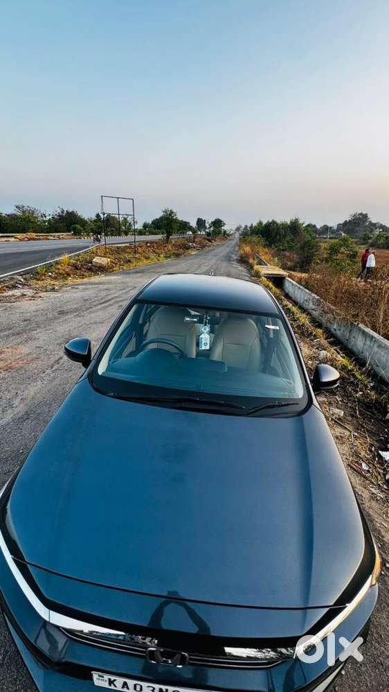 Honda Amaze 2023 Petrol 15100 Km At