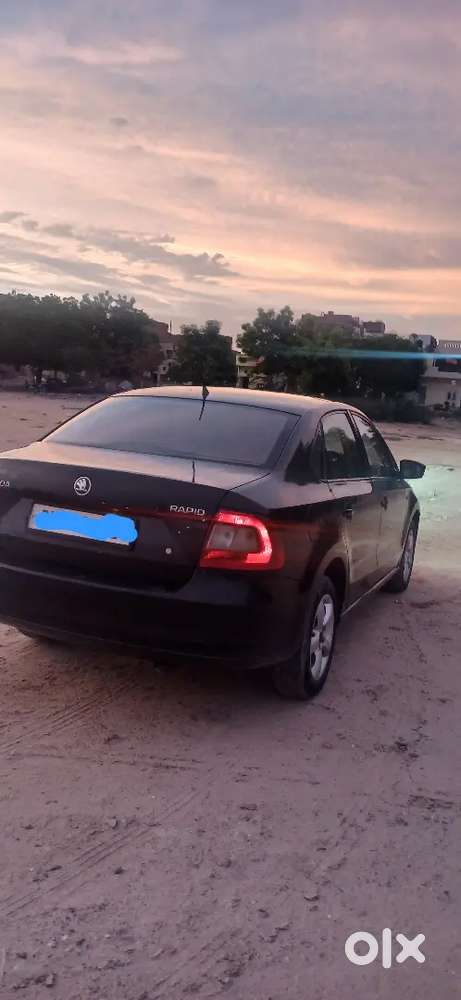 Skoda Rapid 1.6 Tdi Elegance Plus 2014  Diesel Manualwell Maintained