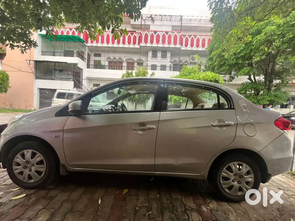 Honda Amaze 2015 Petrolm